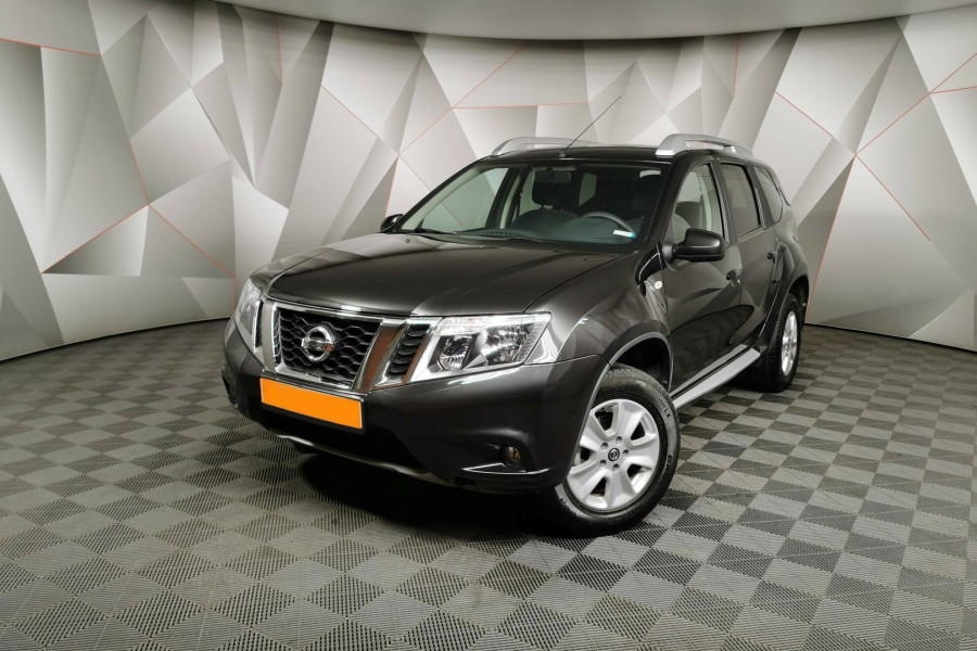 Автомобиль Nissan, Terrano, 2019 года, AT, пробег 90000 км