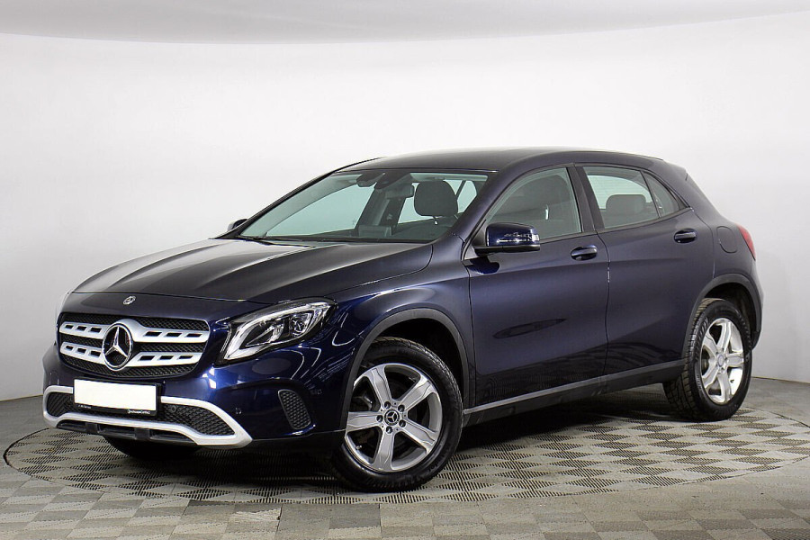 Автомобиль Mercedes-Benz, GLA, 2017 года, AMT, пробег 63000 км