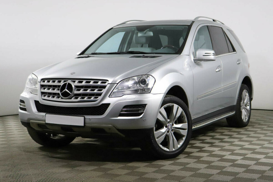 Автомобиль Mercedes-Benz, M-Класс, 2011 года, AT, пробег 148500 км