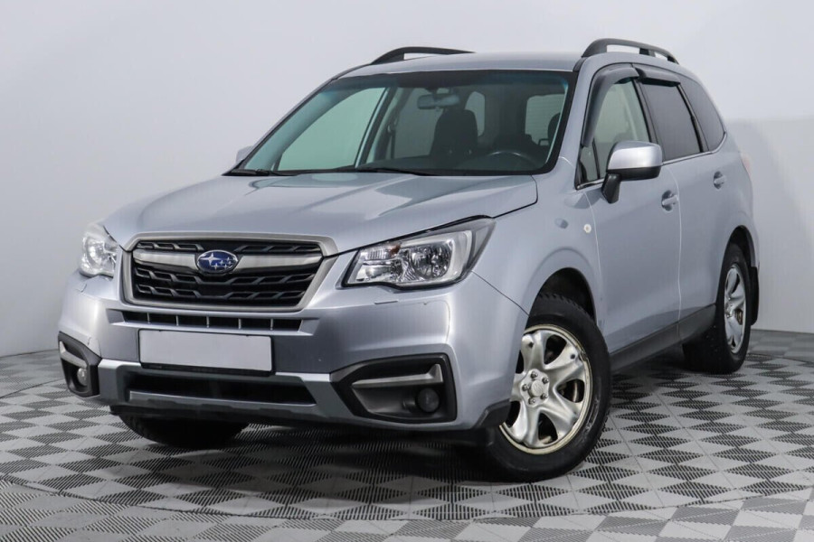 Автомобиль Subaru, Forester, 2017 года, MT, пробег 56000 км