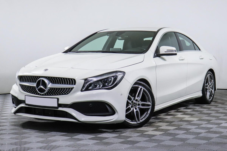 Автомобиль Mercedes-Benz, CLA, 2017 года, AMT, пробег 110000 км