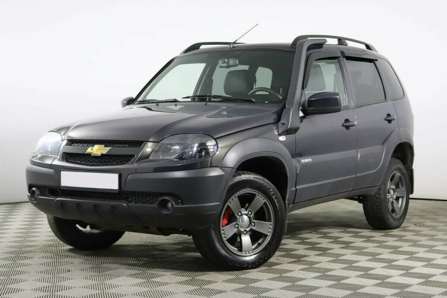 Автомобиль Chevrolet, Niva, 2015 года, MT, пробег 68000 км