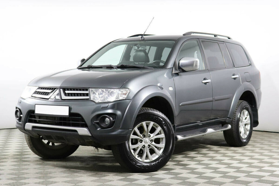 Автомобиль Mitsubishi, Pajero Sport, 2015 года, AT, пробег 82000 км