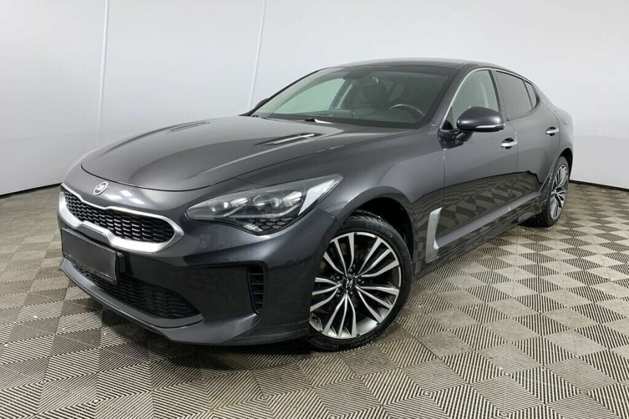 Автомобиль Kia, Stinger, 2018 года, AT, пробег 59000 км