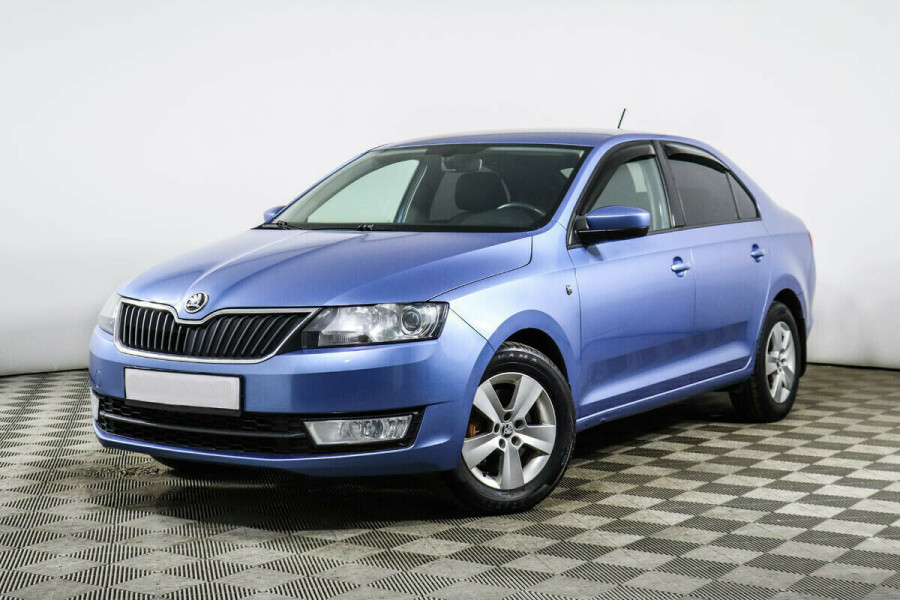 Автомобиль Skoda, Rapid, 2015 года, AMT, пробег 71300 км