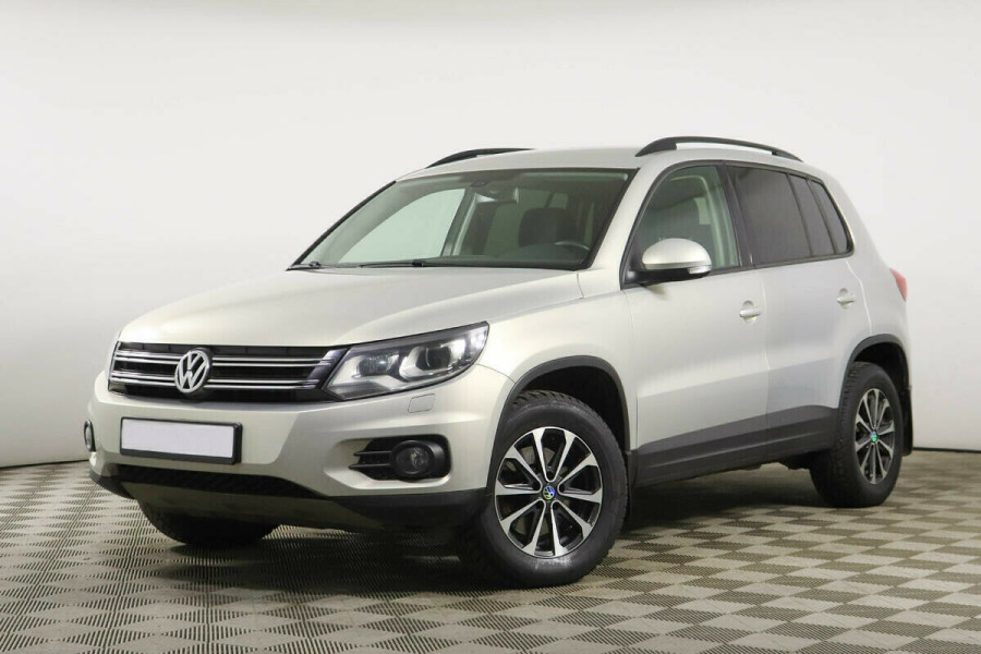 Автомобиль Volkswagen, Tiguan, 2013 года, AT, пробег 98000 км