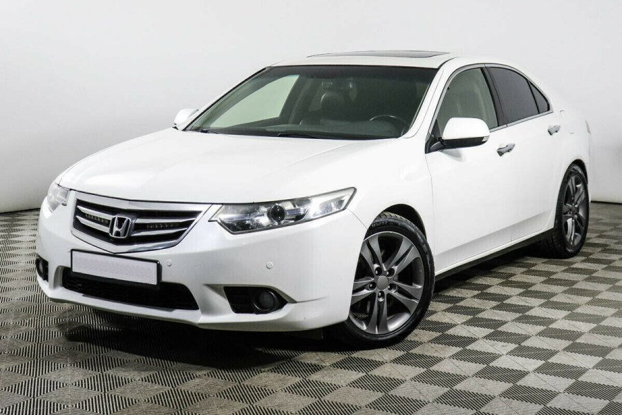 Автомобиль Honda, Accord, 2012 года, AT, пробег 121000 км