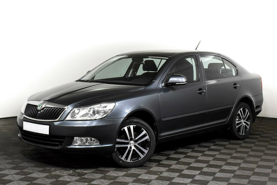 Автомобиль Skoda, Octavia, 2011 года, AT, пробег 151000 км