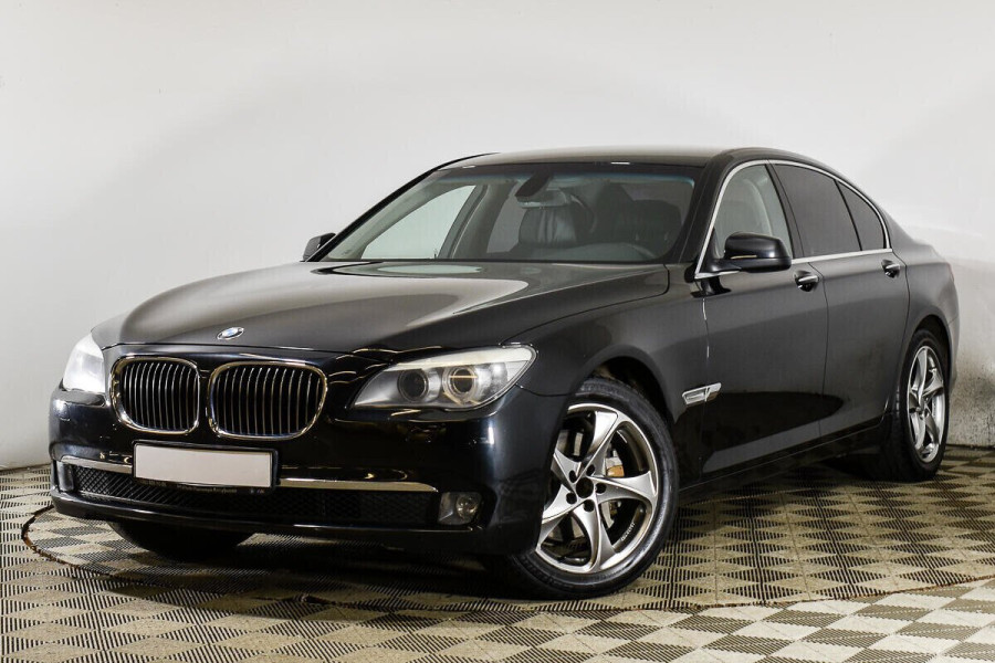 Автомобиль BMW, 7 серии, 2011 года, AT, пробег 125000 км