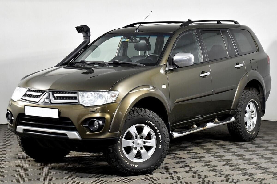 Автомобиль Mitsubishi, Pajero Sport, 2015 года, AT, пробег 89000 км