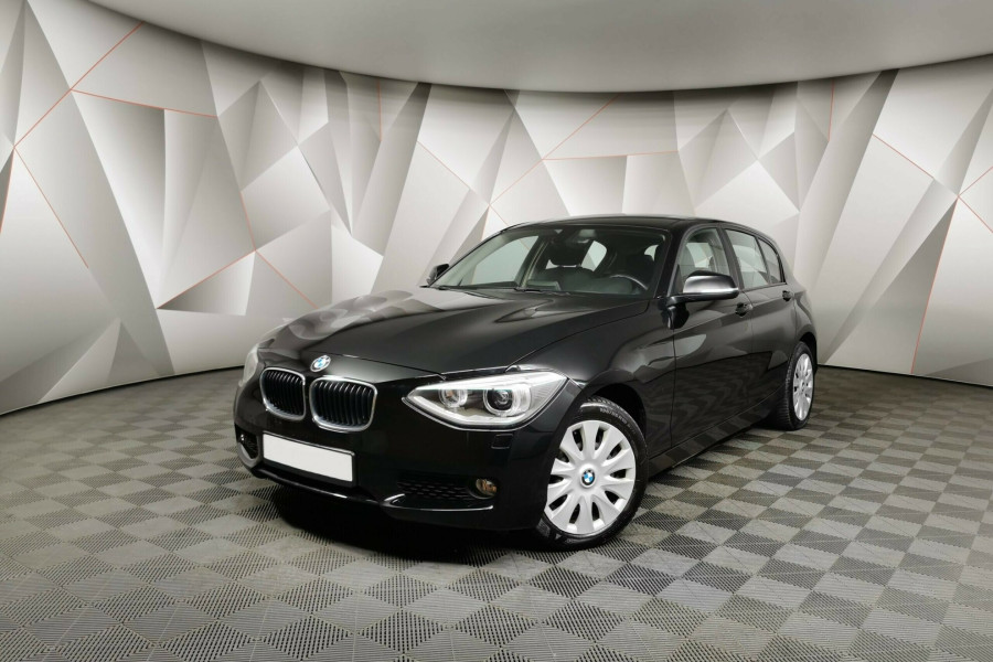Автомобиль BMW, 1 серии, 2014 года, AT, пробег 98000 км