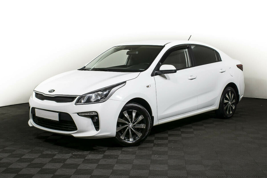 Автомобиль Kia, Rio, 2018 года, AT, пробег 73266 км