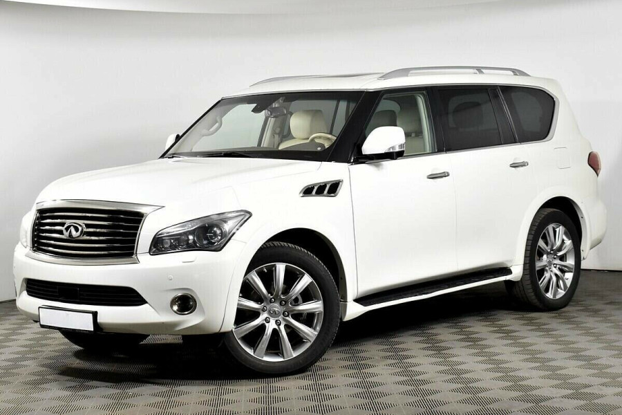 Автомобиль Infiniti, QX56, 2012 года, AT, пробег 130000 км