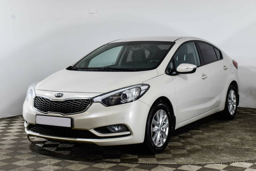 Автомобиль Kia, Cerato, 2013 года, AT, пробег 122000 км