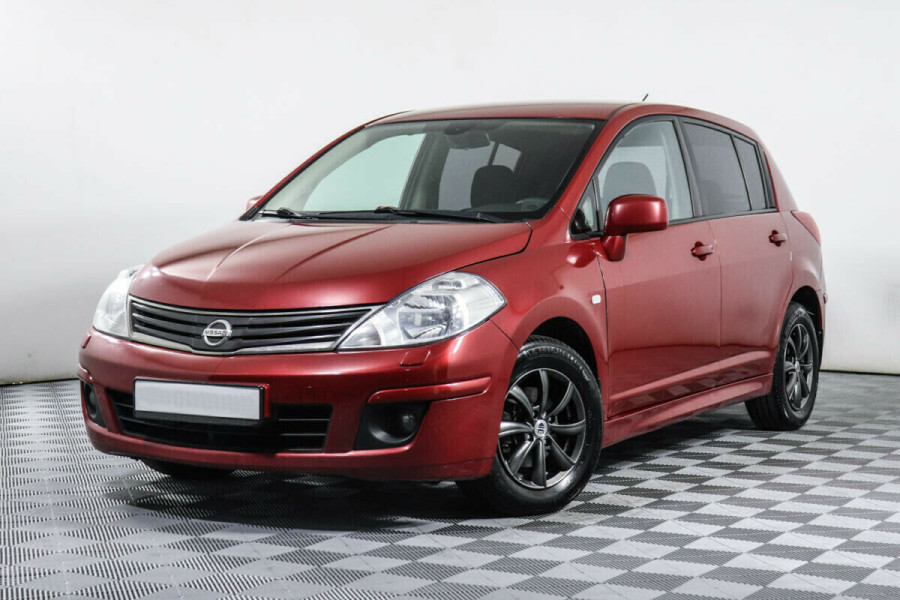 Автомобиль Nissan, Tiida, 2012 года, AT, пробег 119000 км