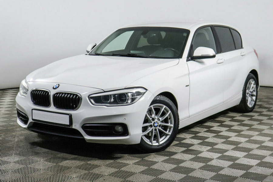 Автомобиль BMW, 1 серии, 2016 года, AT, пробег 71500 км