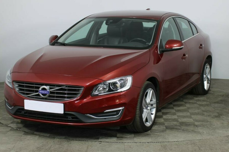 Автомобиль Volvo, S60, 2016 года, AT, пробег 56000 км