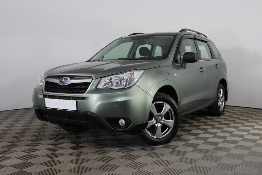 Автомобиль Subaru, Forester, 2013 года, VT, пробег 142000 км