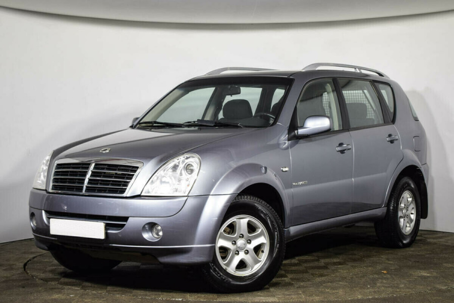 Автомобиль SsangYong, Rexton, 2012 года, MT, пробег 122000 км