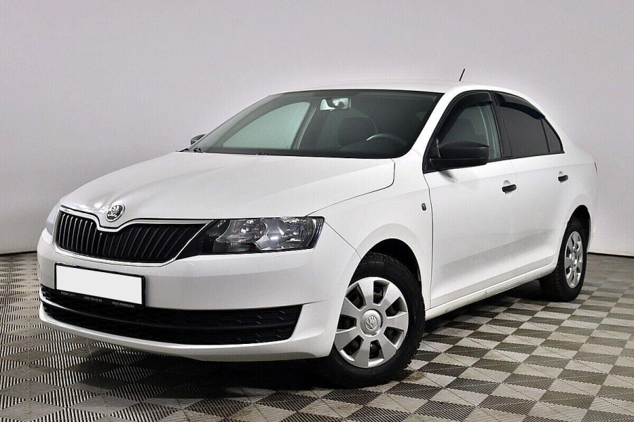 Автомобиль Skoda, Rapid, 2015 года, MT, пробег 92653 км