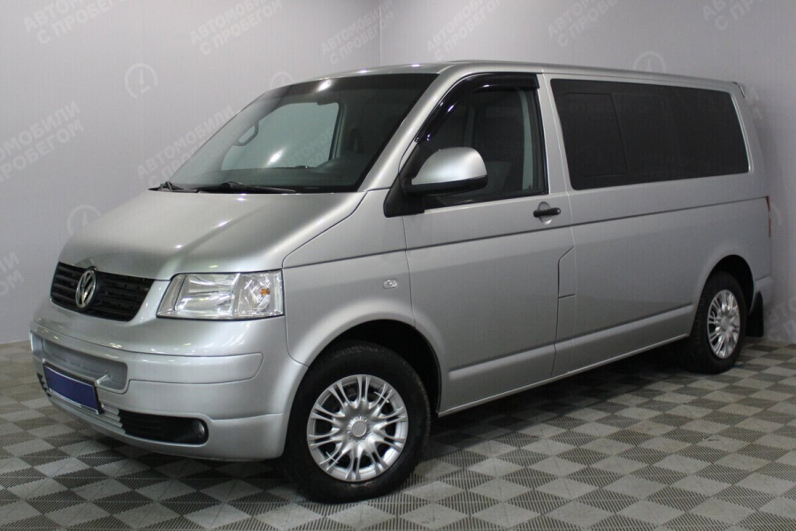 Автомобиль Volkswagen, Multivan, 2007 года, MT, пробег 142000 км