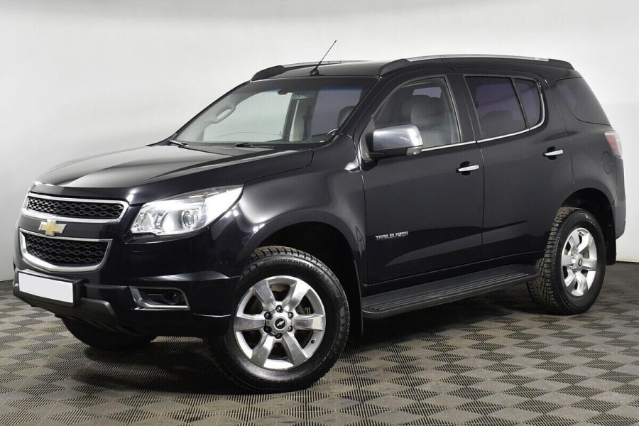 Автомобиль Chevrolet, TrailBlazer, 2015 года, AT, пробег 148000 км