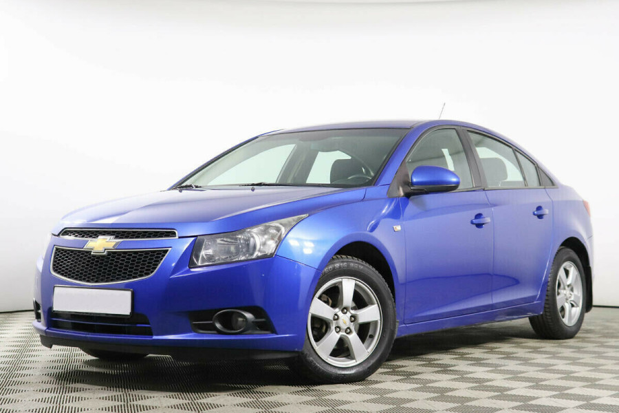 Автомобиль Chevrolet, Cruze, 2011 года, MT, пробег 96000 км