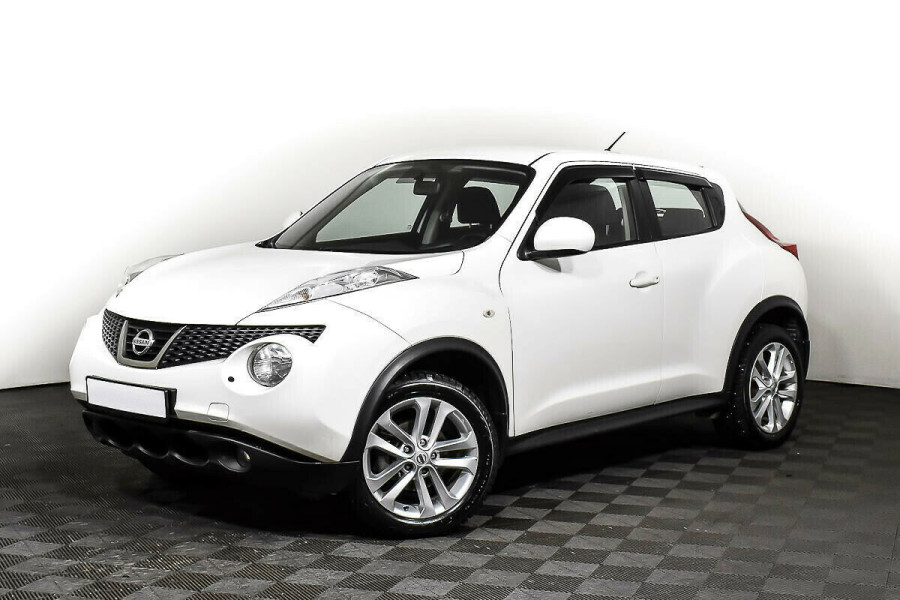 Автомобиль Nissan, Juke, 2011 года, VT, пробег 131000 км