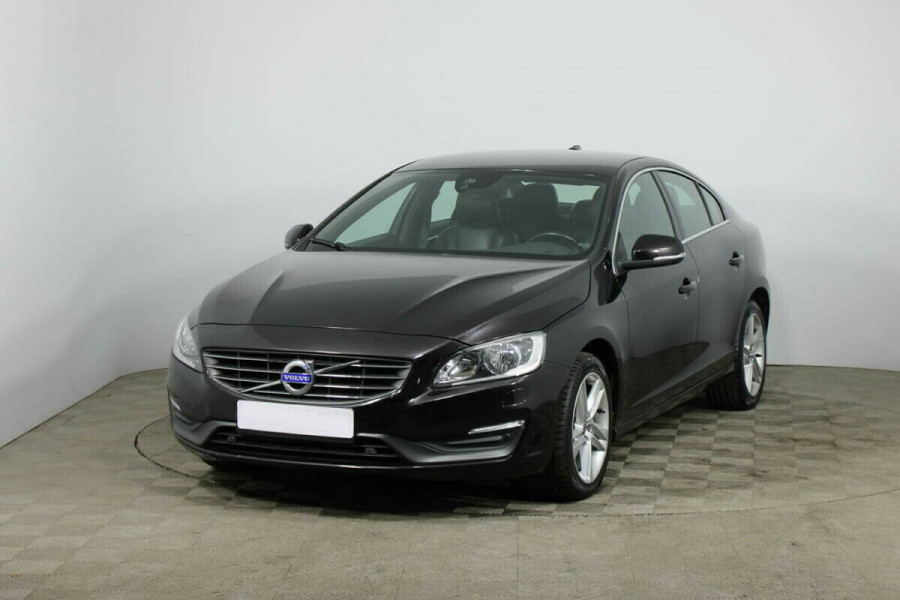 Автомобиль Volvo, S60, 2016 года, AT, пробег 86000 км