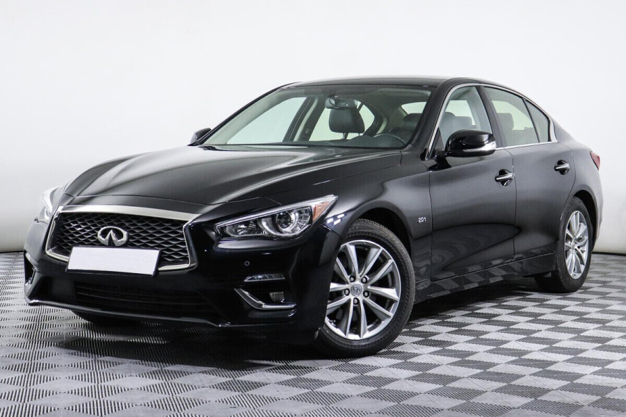 Автомобиль Infiniti, Q50, 2019 года, AT, пробег 21143 км