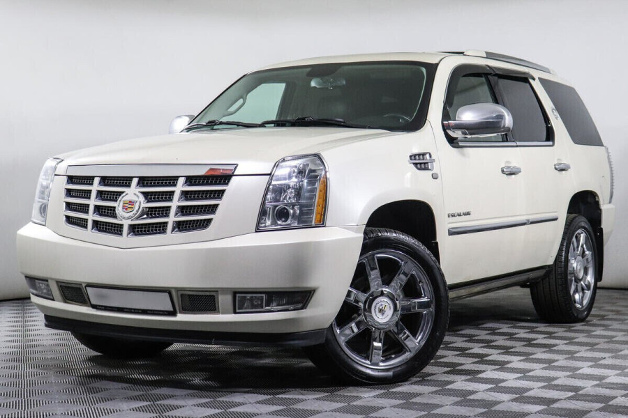 Автомобиль Cadillac, Escalade, 2010 года, AT, пробег 137000 км