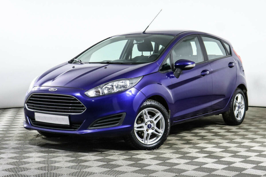 Автомобиль Ford, Fiesta, 2016 года, AMT, пробег 71000 км