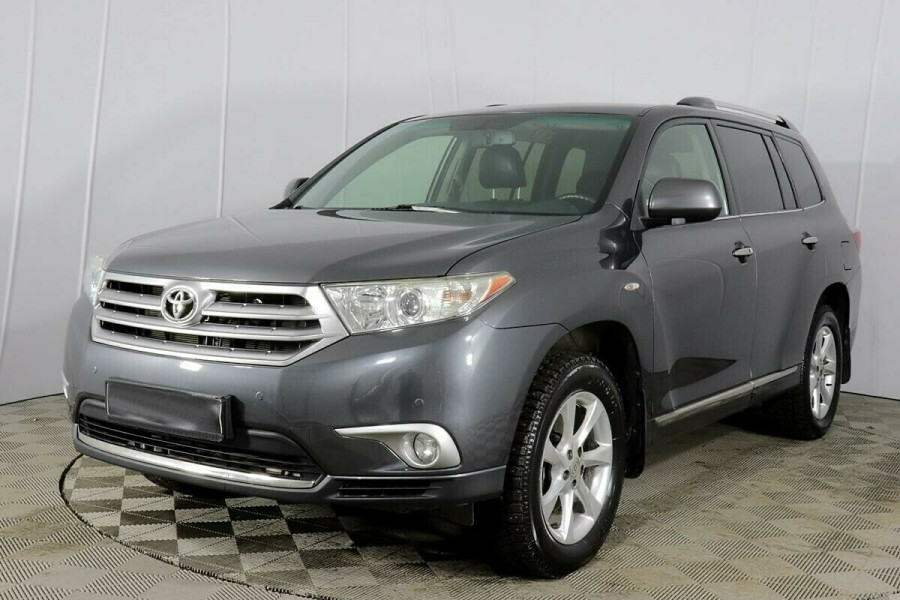 Автомобиль Toyota, Highlander, 2013 года, AT, пробег 114000 км