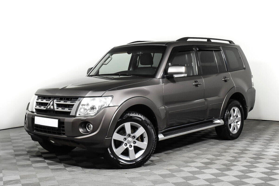 Автомобиль Mitsubishi, Pajero, 2011 года, AT, пробег 71000 км