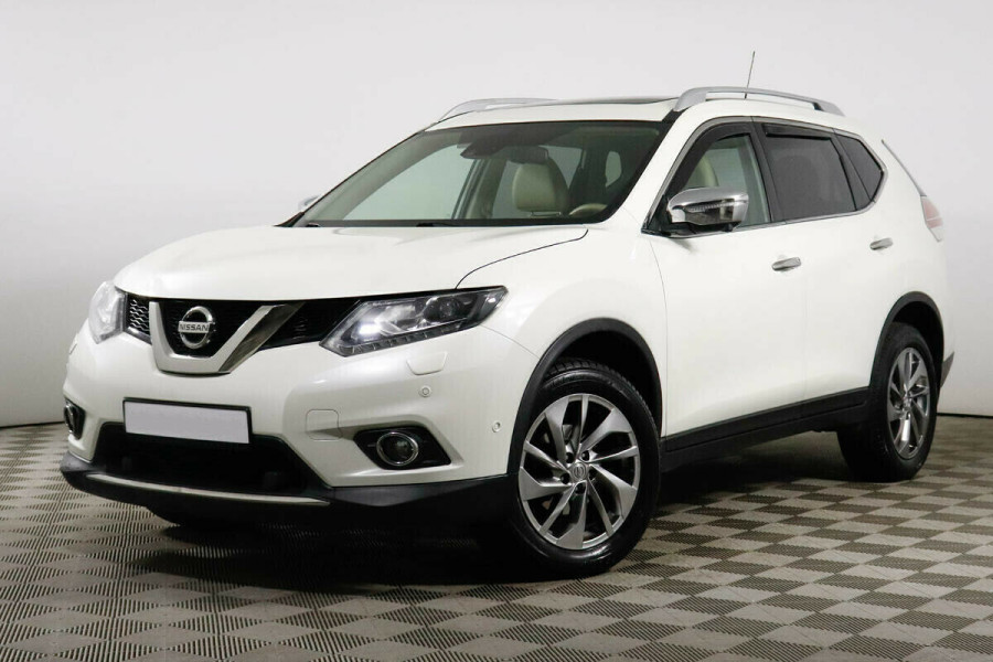 Автомобиль Nissan, X-Trail, 2016 года, VT, пробег 95000 км