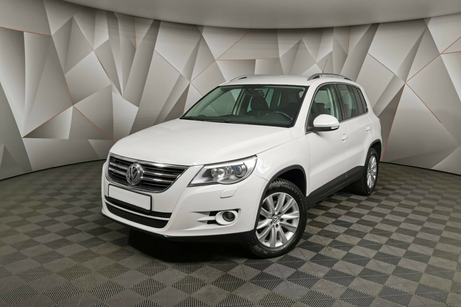 Автомобиль Volkswagen, Tiguan, 2011 года, AT, пробег 112050 км