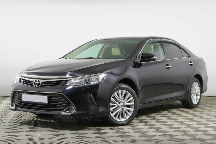 Автомобиль Toyota, Camry, 2015 года, AT, пробег 81000 км