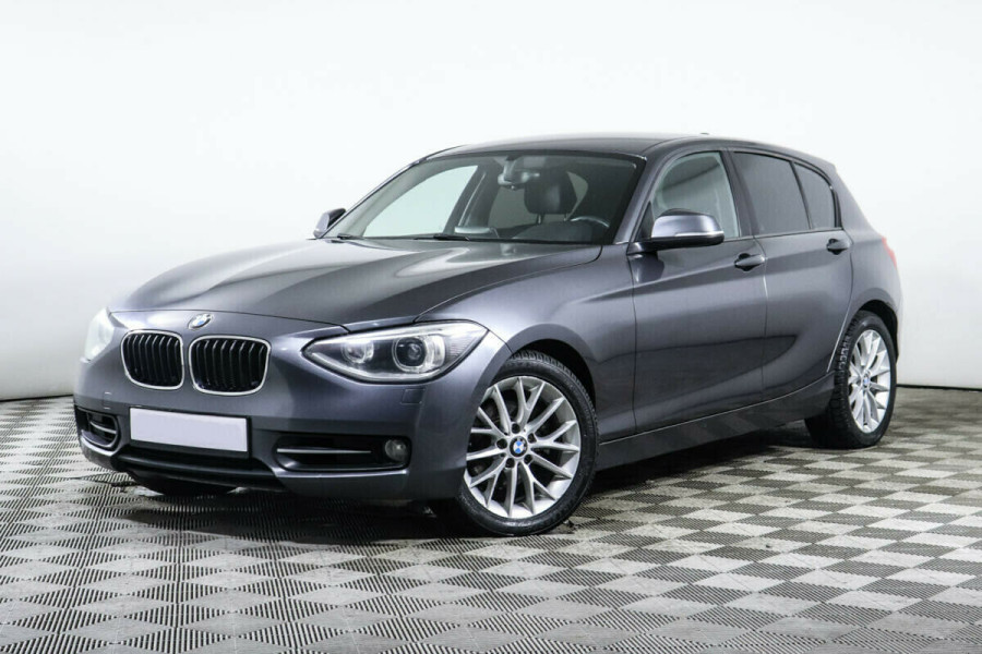Автомобиль BMW, 1 серии, 2014 года, AT, пробег 114000 км