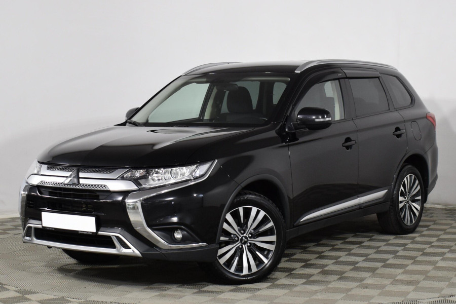 Автомобиль Mitsubishi, Outlander, 2019 года, VT, пробег 85000 км