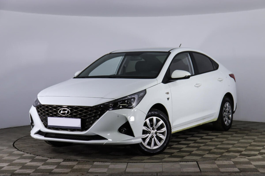 Автомобиль Hyundai, Solaris, 2021 года, AT, пробег 16545 км