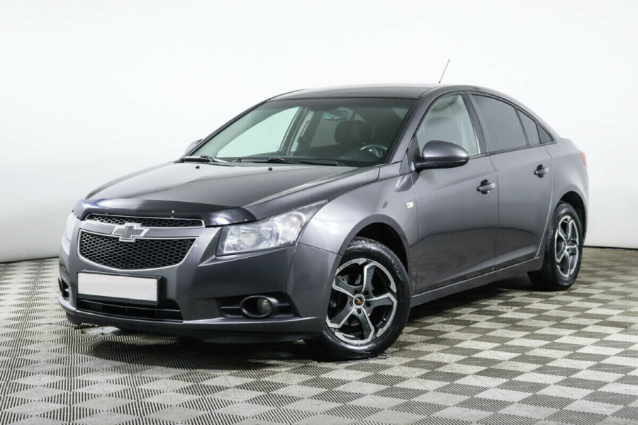 Автомобиль Chevrolet, Cruze, 2011 года, MT, пробег 126000 км