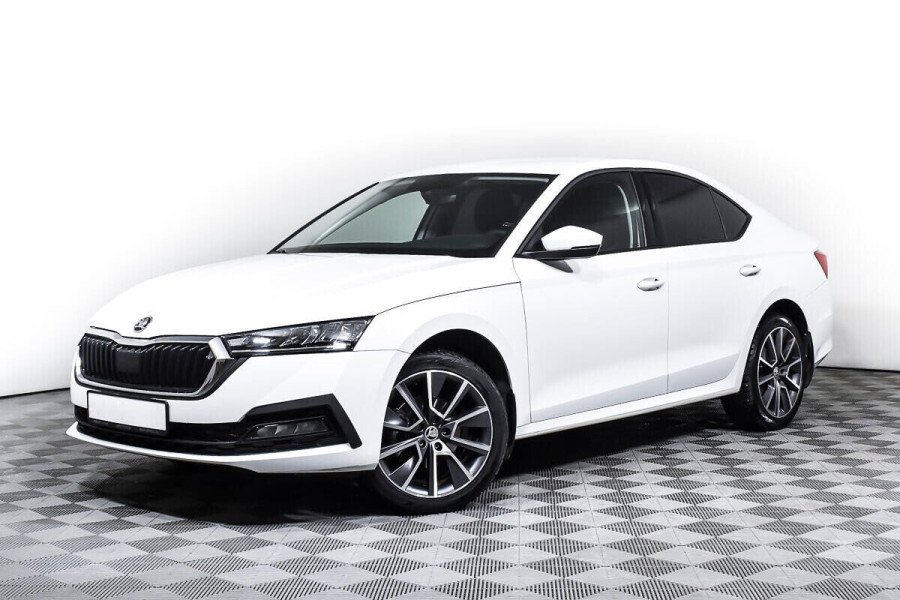 Автомобиль Skoda, Octavia, 2020 года, AT, пробег 24000 км