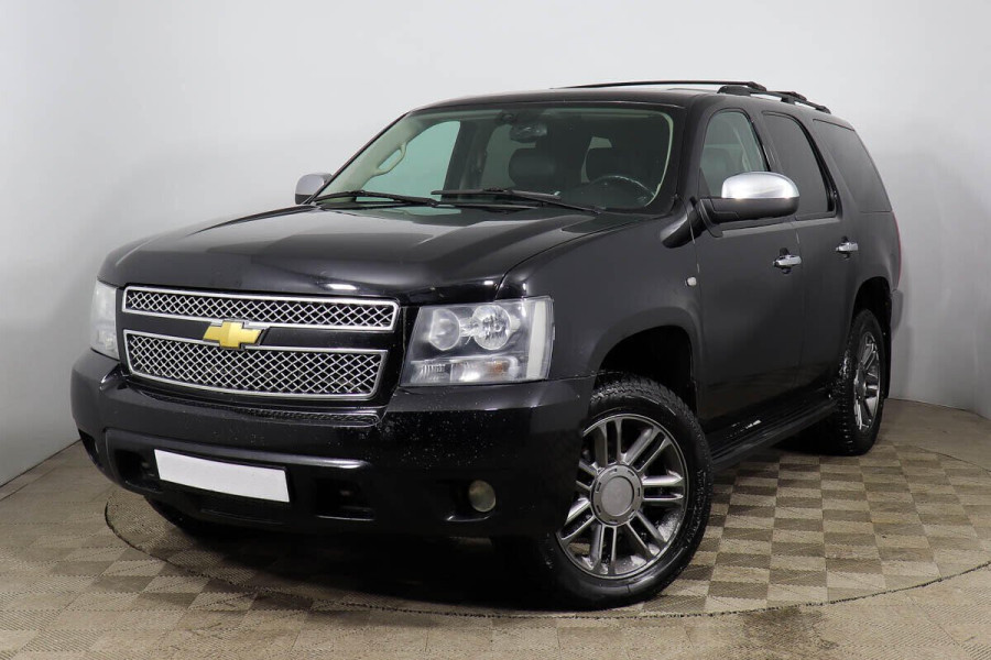 Автомобиль Chevrolet, Tahoe, 2010 года, AT, пробег 117433 км