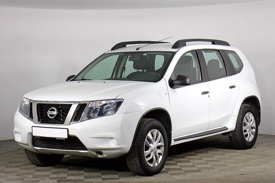 Автомобиль Nissan, Terrano, 2019 года, MT, пробег 48000 км