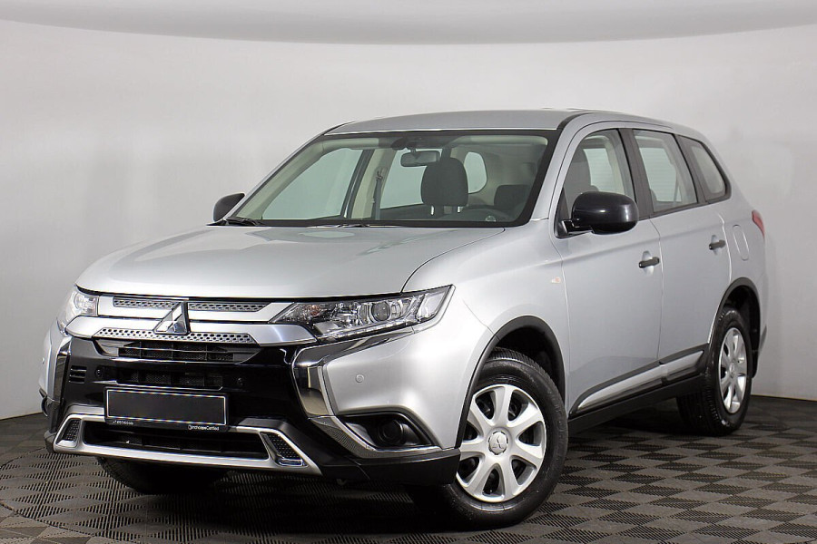 Автомобиль Mitsubishi, Outlander, 2020 года, VT, пробег 10000 км