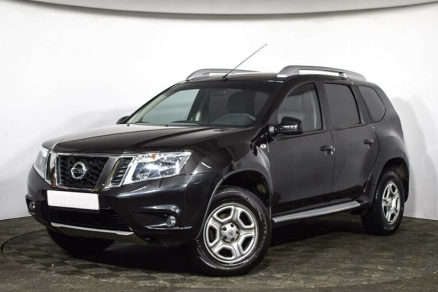 Автомобиль Nissan, Terrano, 2018 года, MT, пробег 65000 км