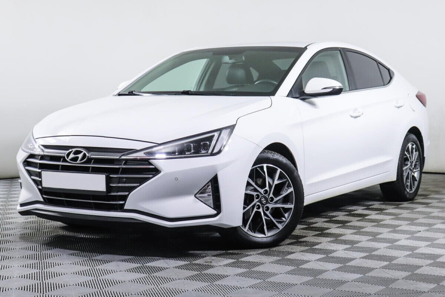 Автомобиль Hyundai, Elantra, 2019 года, AT, пробег 34000 км