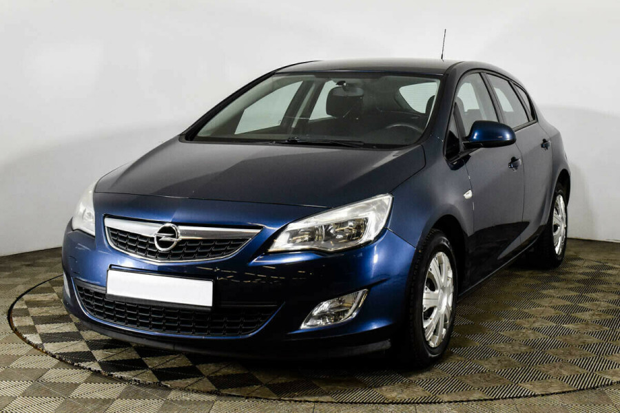 Автомобиль Opel, Astra, 2011 года, AT, пробег 129700 км