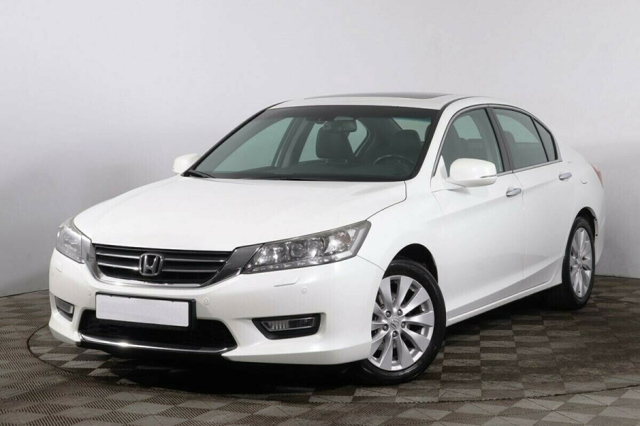 Автомобиль Honda, Accord, 2013 года, AT, пробег 97000 км