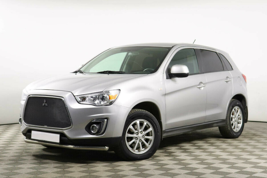 Автомобиль Mitsubishi, ASX, 2015 года, MT, пробег 95000 км